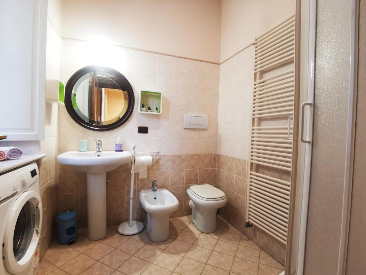 La Qualita' Al Quadrato Apartamento Turim Exterior foto