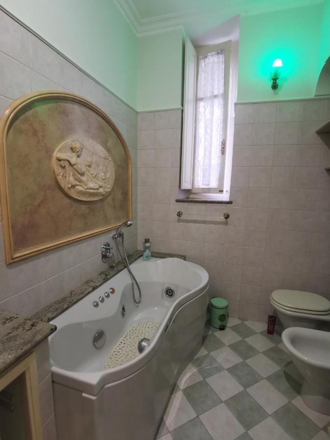 La Qualita' Al Quadrato Apartamento Turim Exterior foto