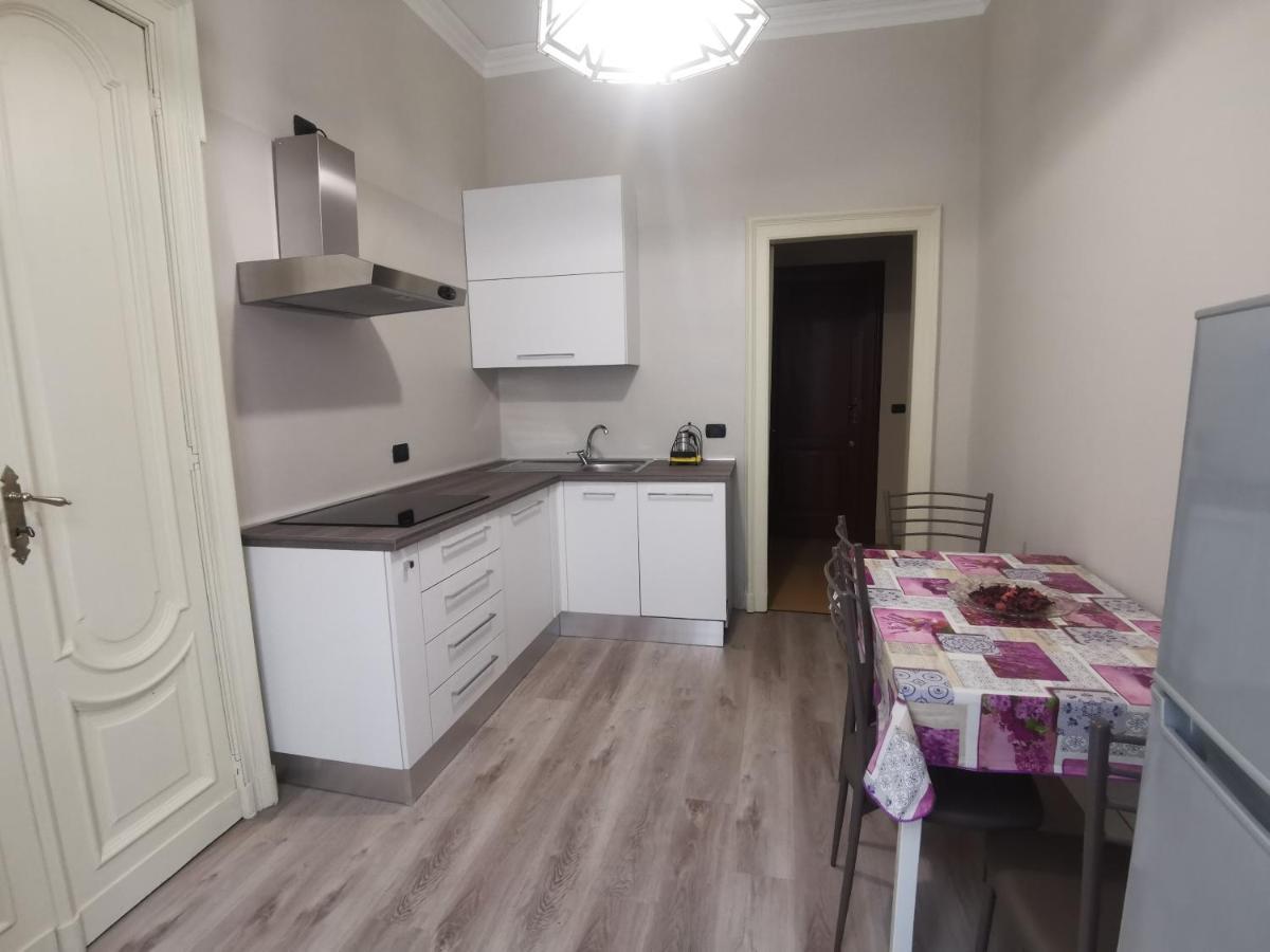 La Qualita' Al Quadrato Apartamento Turim Exterior foto